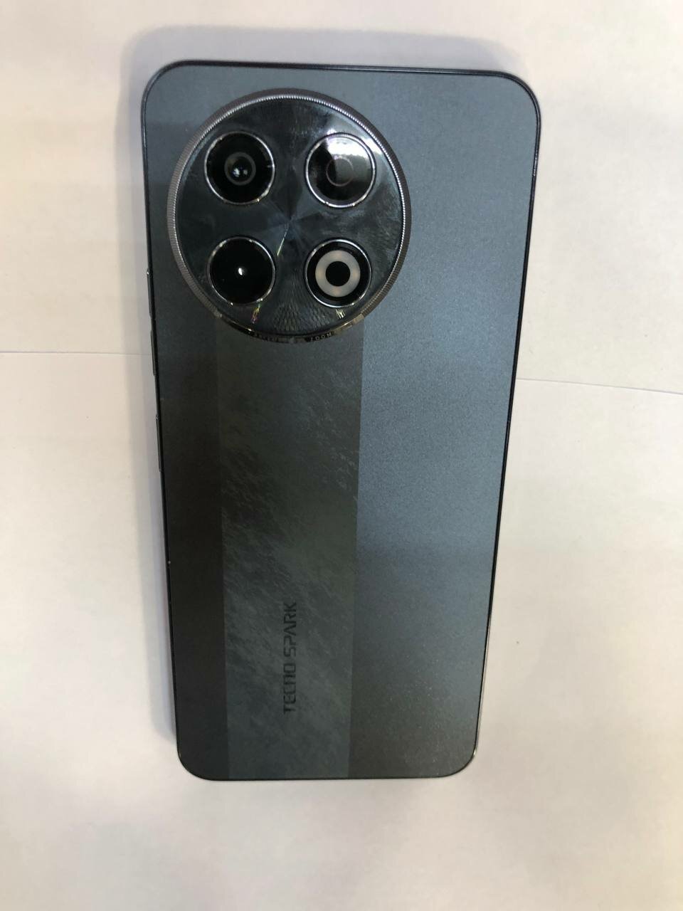 Смартфон Tecno Spark 30 Pro 8/128Gb Obsidian Edge