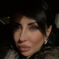Юля Семенова